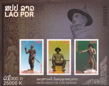 Laos -2014-Monumentele regilor din Vientiane.